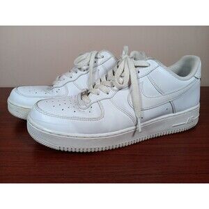 Nike Air Force 1 '07 Men Size 10 Triple White Low Top Leather CW2288-111